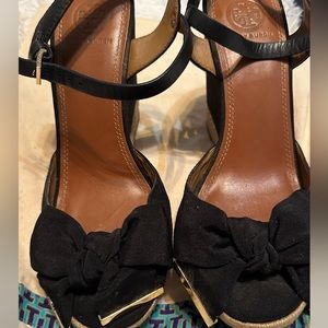 Tory Burch Penny Faille Bow Wedges!!